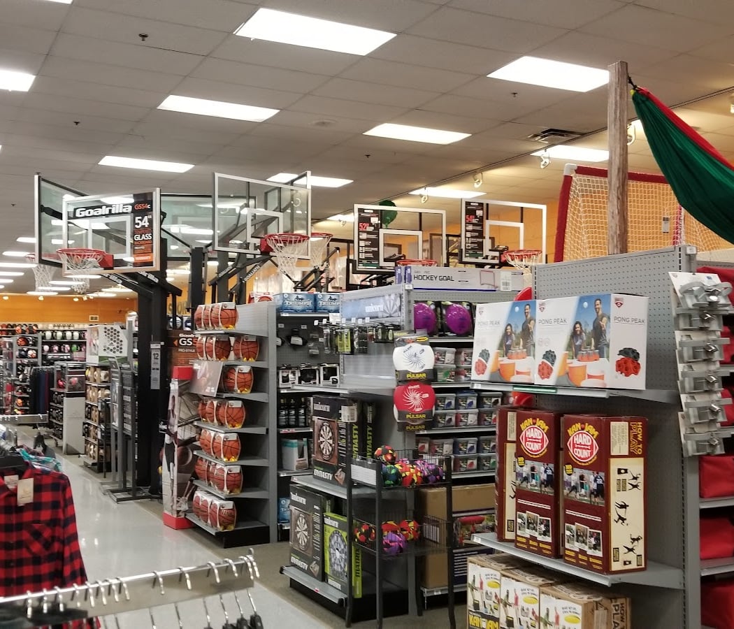 DICK'S Sporting Goods 3